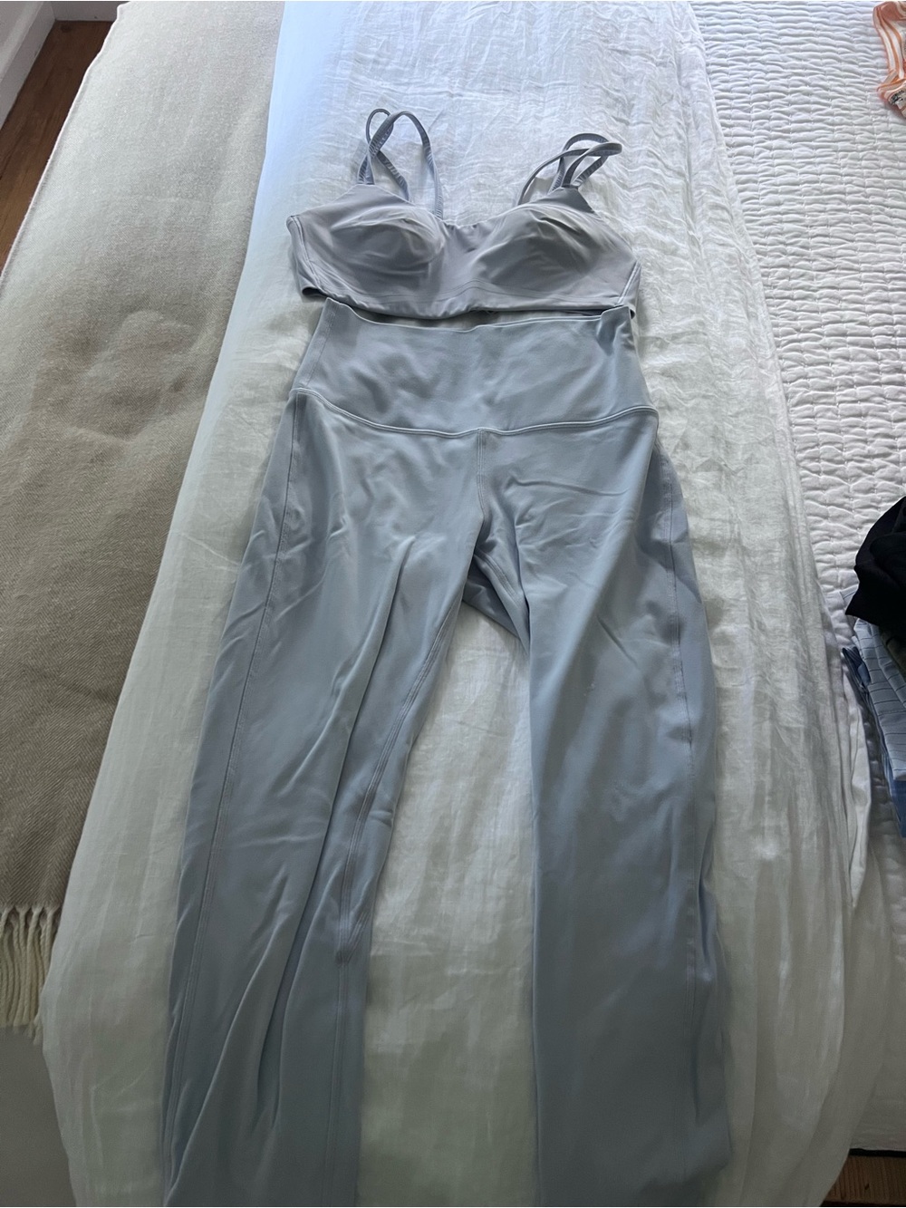 lululemon athletica Light Gray High-Waist Leggings with Built-In Bra